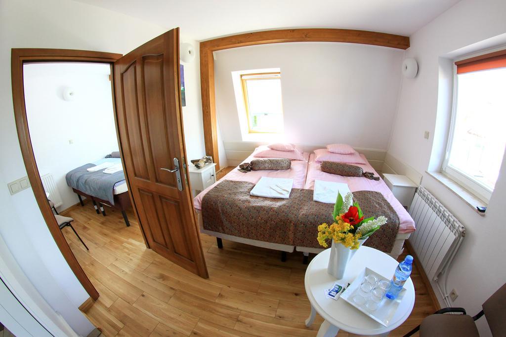 Hotel Mazurja Ruciane-Nida Habitación foto